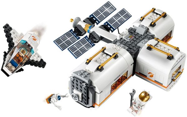 WANGE 4850 Space: The Moon Space Station 1